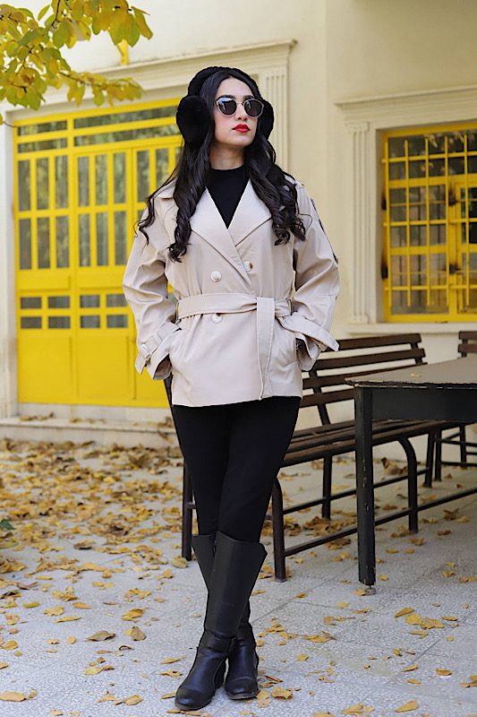 بارانی کوتاه آستردار